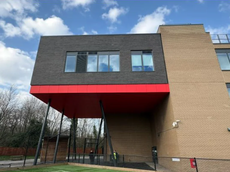 Didsbury High School | John Turner Construction Case Study Didsbury High School | John Turner Construction Case Study